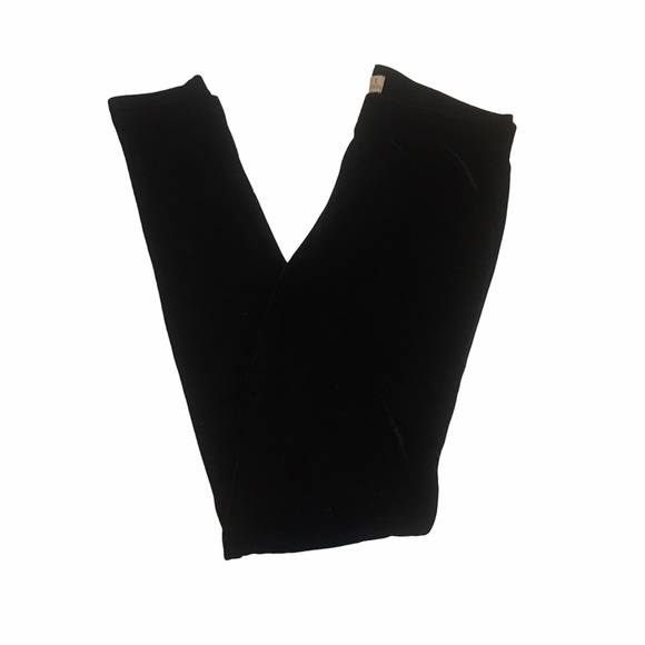 Hollister black velvet pants - Picture 2 of 4